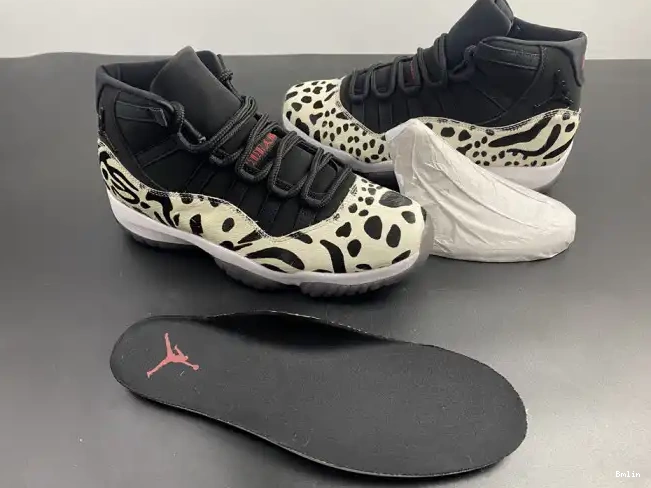 Bmlin shoes AR0715-010 AIR JORDAN ANIMAL 11 INSTINCT 0530